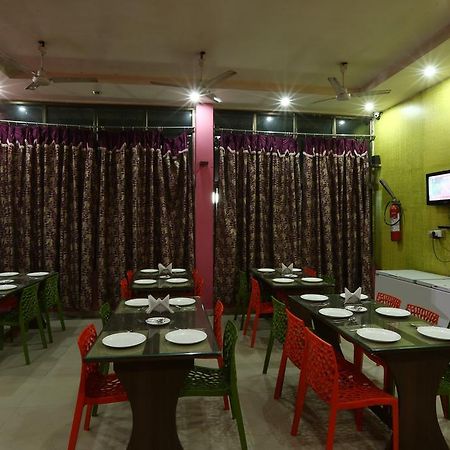 Hotel Parshuram Guwahati Eksteriør billede