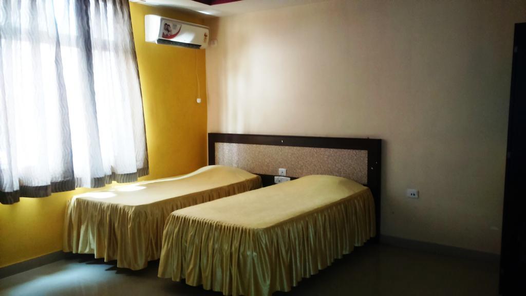 Hotel Parshuram Guwahati Eksteriør billede