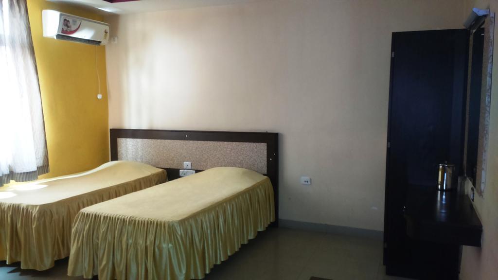Hotel Parshuram Guwahati Eksteriør billede