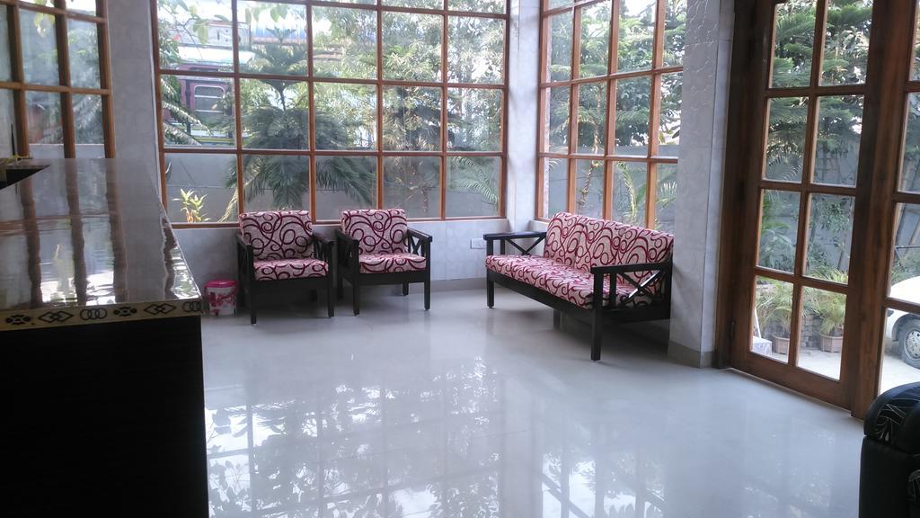 Hotel Parshuram Guwahati Eksteriør billede
