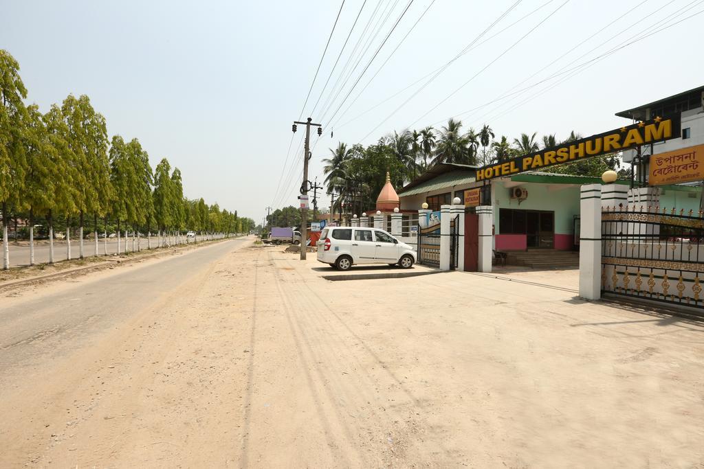Hotel Parshuram Guwahati Eksteriør billede
